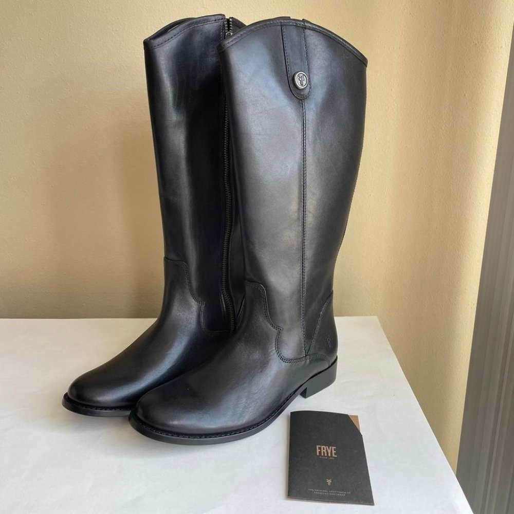 Marissa Medallion Inside Zip Tall Boot - FRYE - Size 5